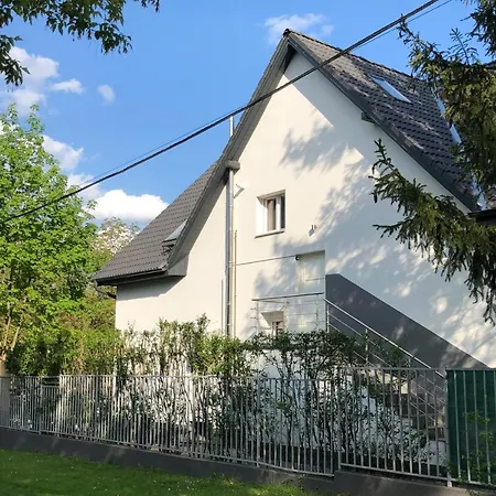 Buda Valley: With Garden
