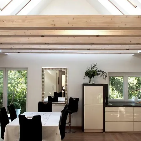 Buda Valley: With Garden Appartement